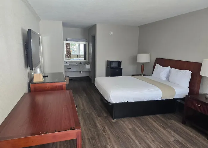 Days Inn By Wyndham Raleigh South