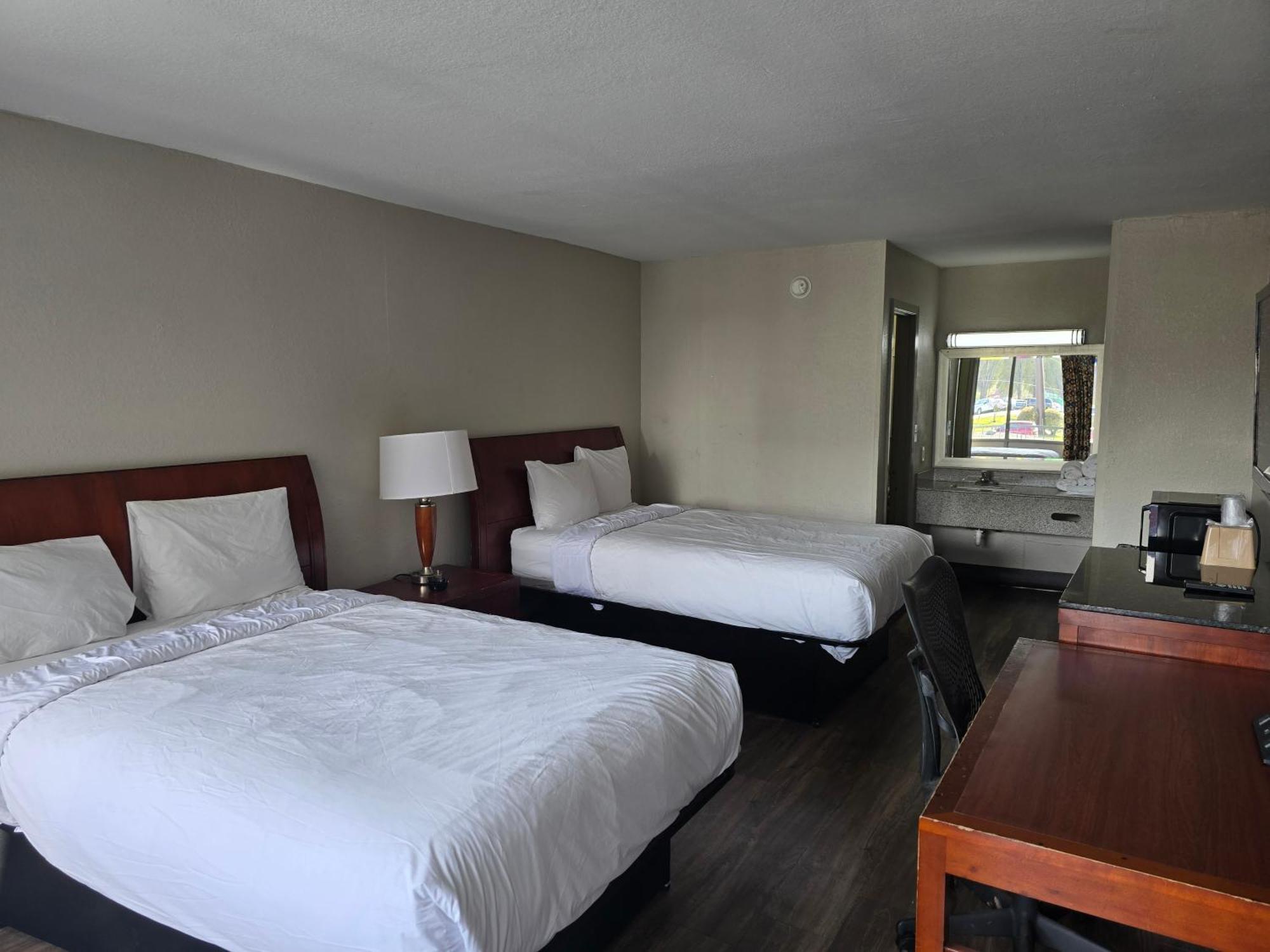 Hotel Days By Wyndham South Raleigh