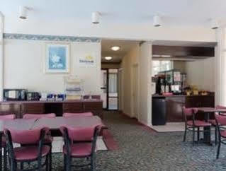 Hotel Days By Wyndham South 2*